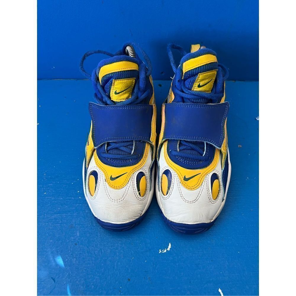 nike air speed turf DZ4448-100 size 4.5Y - Picture 3 of 6